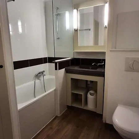 Résidence Le Village De Cap Esterel - Maeva - 2 Pièces 6 Personnes - Prestige Mae-4121 Appartement *