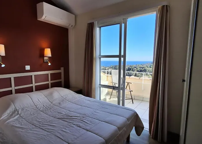 Résidence Le Village De Cap Esterel - Maeva - 2 Pièces 6 Personnes - Prestige Mae-4121 *